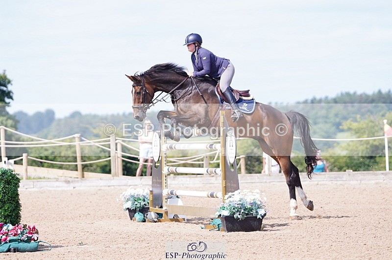 240802A-111202-03732 - Cls 16 Snr 1.20m Open