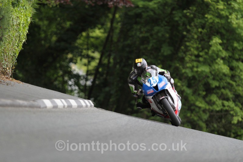 Ivan Lintin Honda / Taylor Lindsey Racing - Monster Energy Supersport Race 1