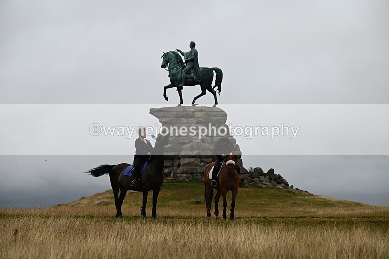 DSC_2131 - Time at Statue 12:13 to 12:32