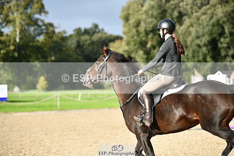 251004A-163252-02108 - Classes 10 & 11 80cm