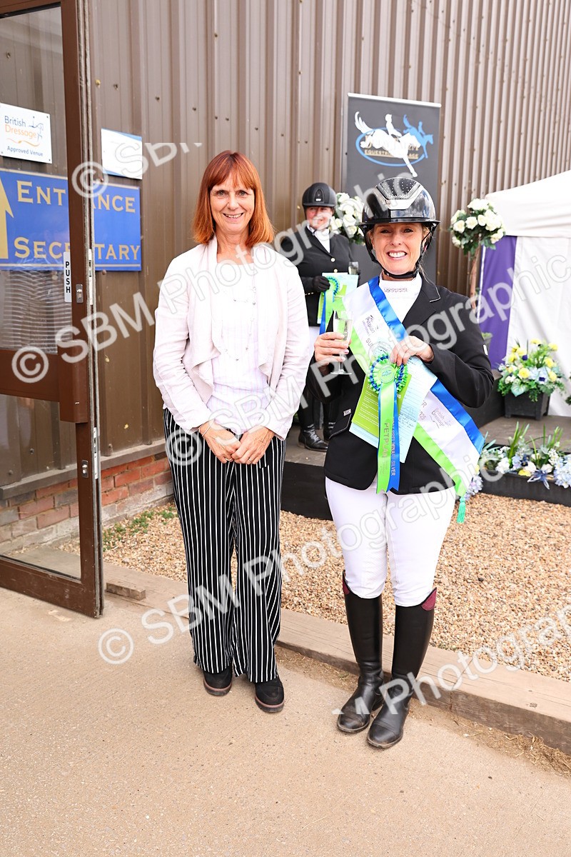 SBM_001898 - Presentations - cart