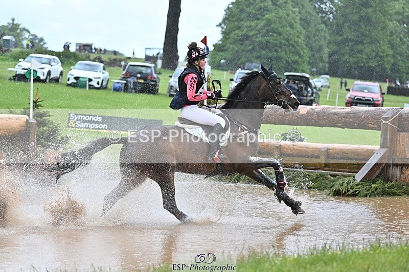 240526-134119-23016 - 539-PURE_TRENDSETTER-Ellie_Fredericks