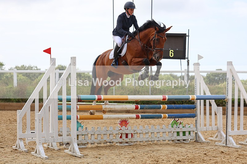 3E7A1669 - Class 13: Senior Newcomers/1.10m open