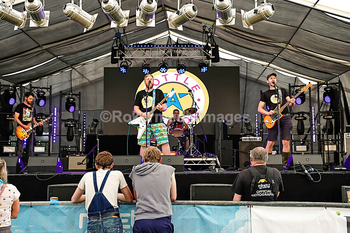 Minety 2024 Sunday-7 - Minety Music Festival 2024