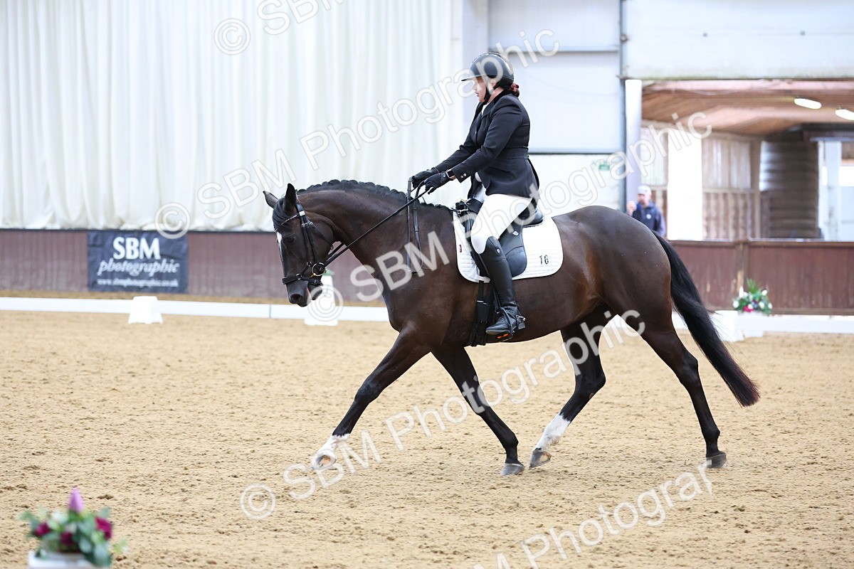 SBM_015718 - Class 15 - Novice FSM - 9.50 - 11.10