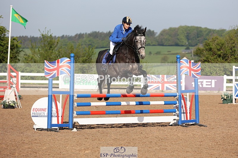 240510A-083145-04272 - Cls 13 British Novice and 90cm Open