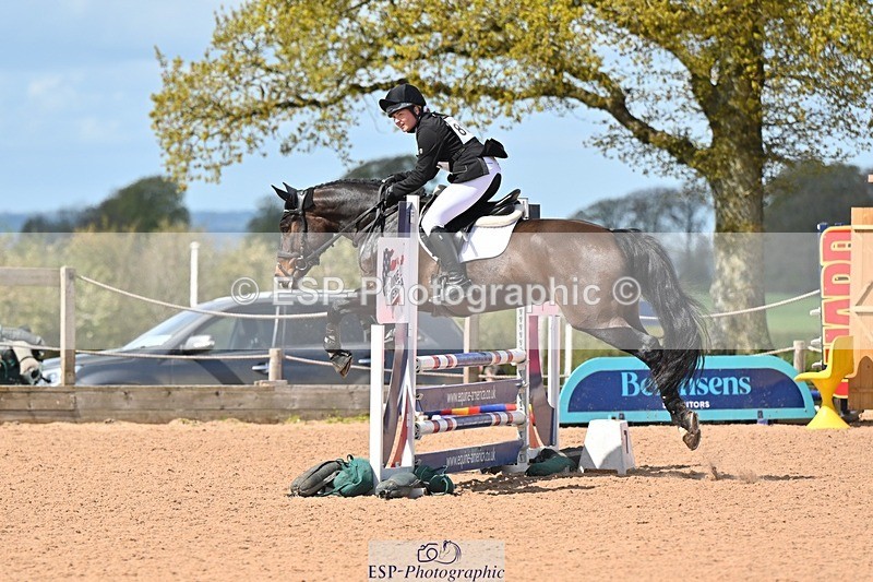 260419-125130-12970 - Q-813-Lizzie.Pearson