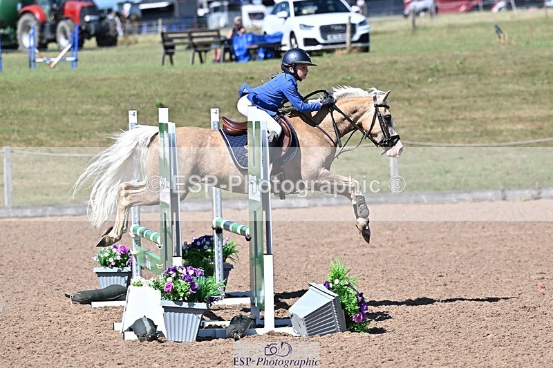 250627-161245-00651 - Cls 6 Stepping Stones 128cm and 138cm