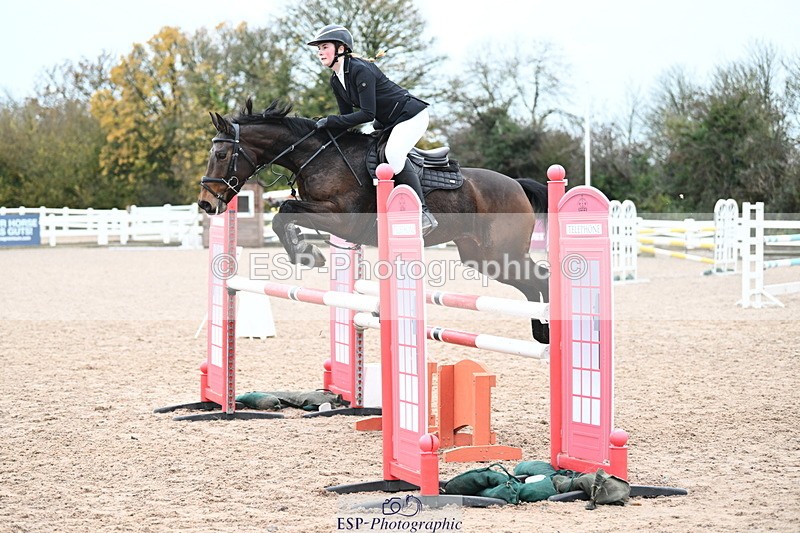 231118A-141649-03356 - Cls 9 Foxhunter & 1.10m Open