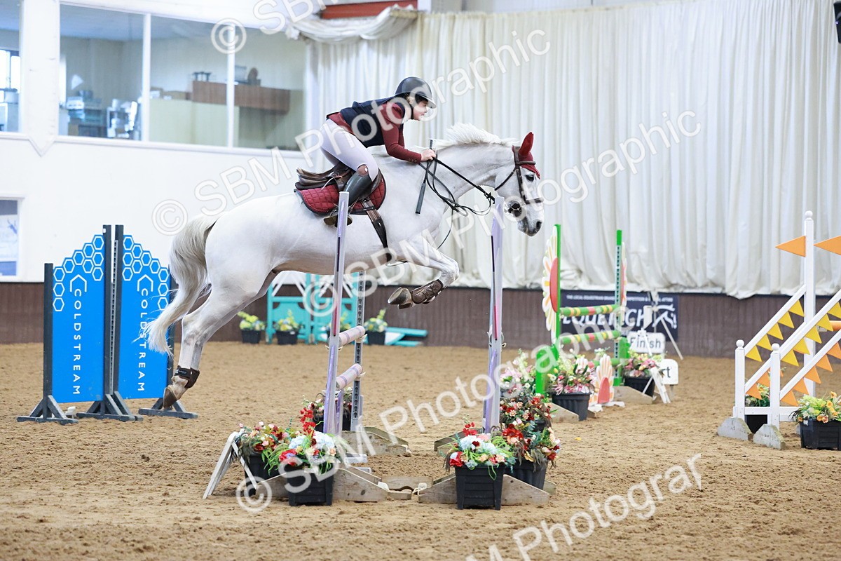 SBM_003459 - Class 11 - Senior Newcomers/ 1.10m Open