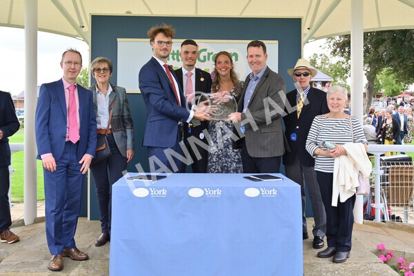 yr04092022r5-75 - Race 5 4.05pm Little Green Rascals Children's Nurseries Stakes