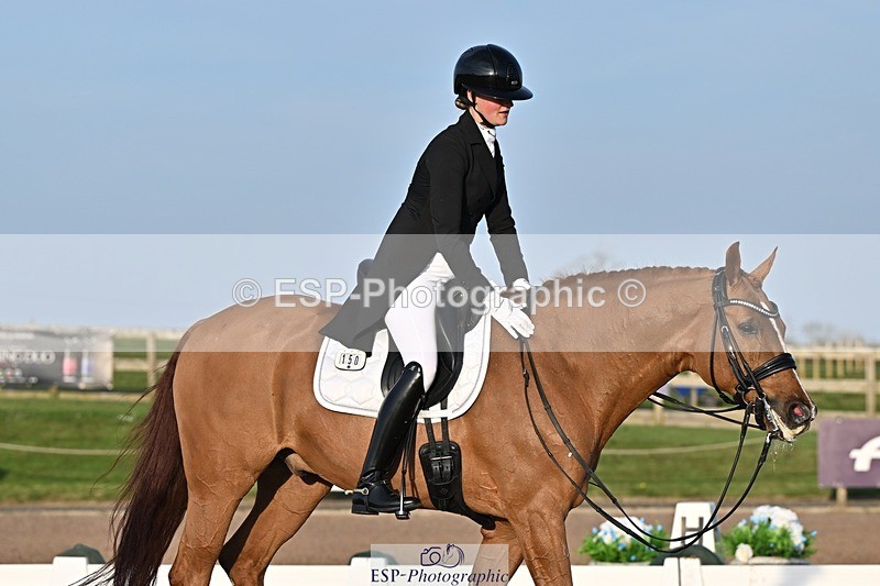 250404-183610-08729 - 150-Nathalie.Wahlund-Cerano.Gold