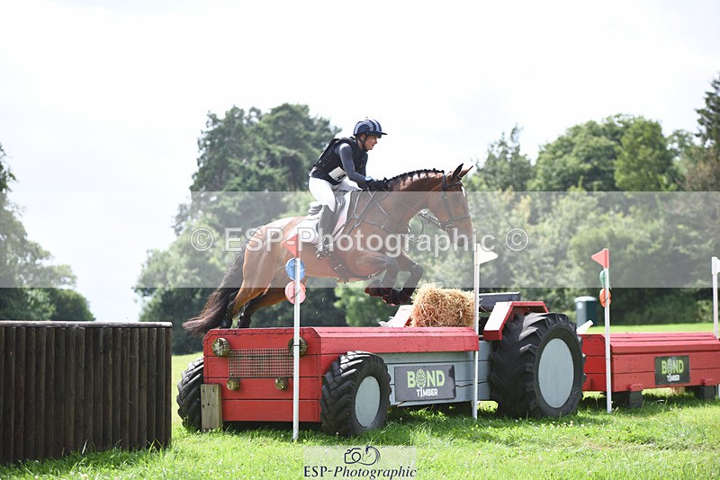 240804-135212-14712 - 472-Lucy_Woolams-ZATESSA'S_CLASSIC