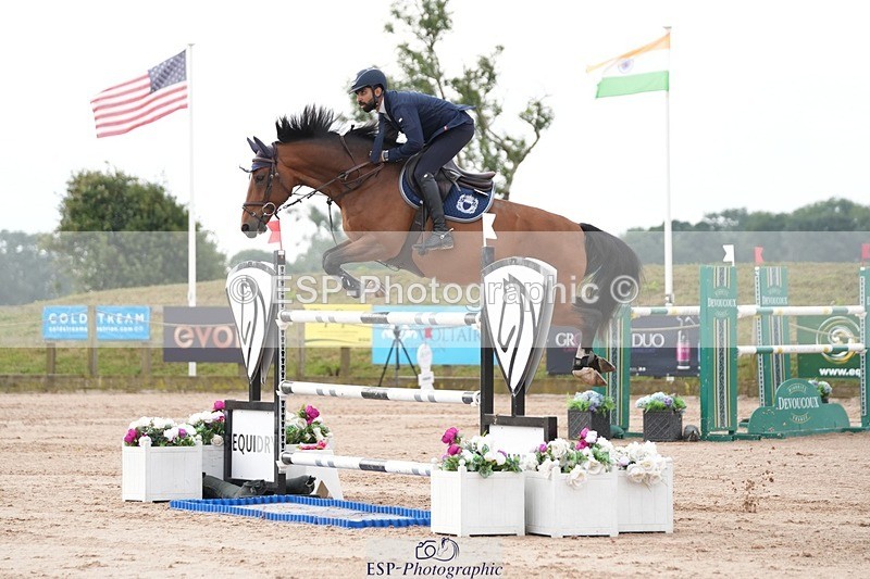 250718-094917-09511 - Cls 2, 3 Star Small Tour Start til Break