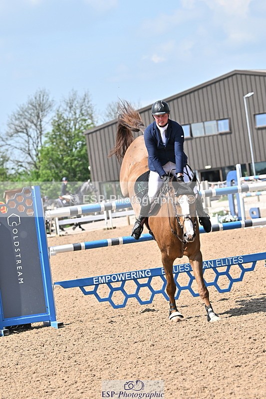 240509A-145510-02562 - Cls 11 National 1.40m Open