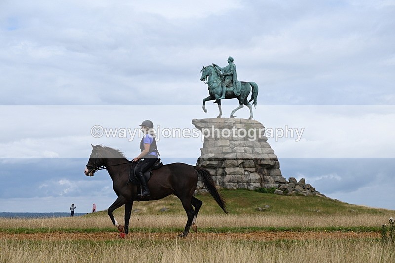 DSC_6229 - Time at Statue 12:17 to 12:44