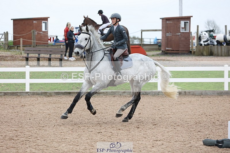 241101A-102846-01054 - FRI Cls 4 Snr 1.05m