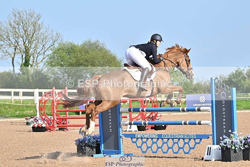 240509A-172909-03529 - Cls 12 Chard Equ Speed Derby