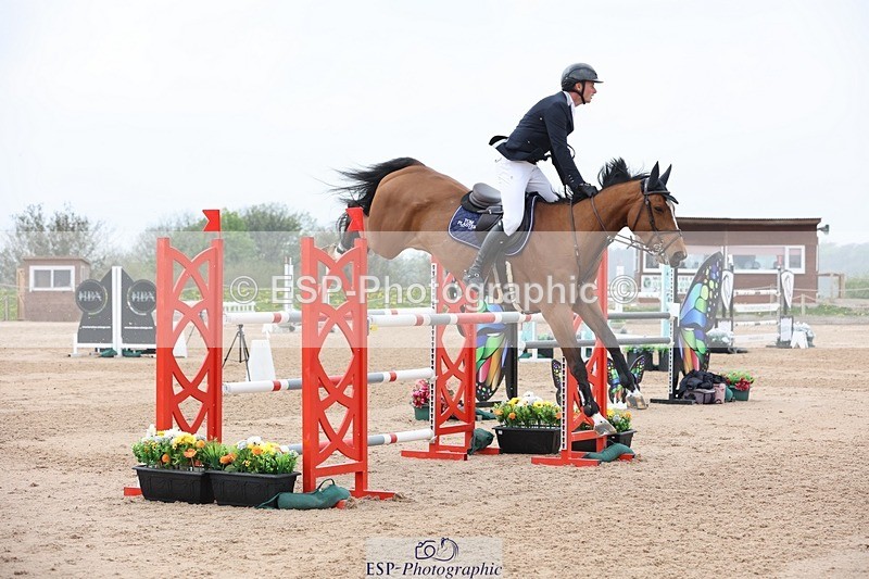 250424-120501-05207 - Cls 1 - 2 Star Small Tour