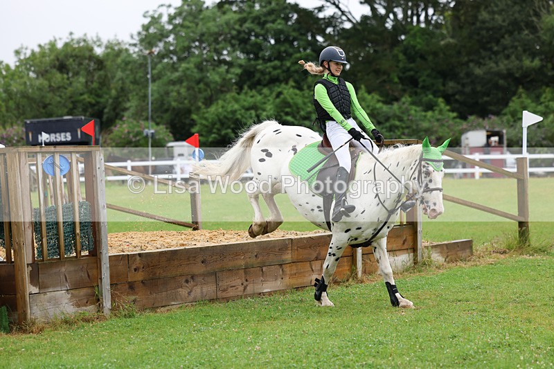 3E7A0160 - Class 1: 60cm Junior