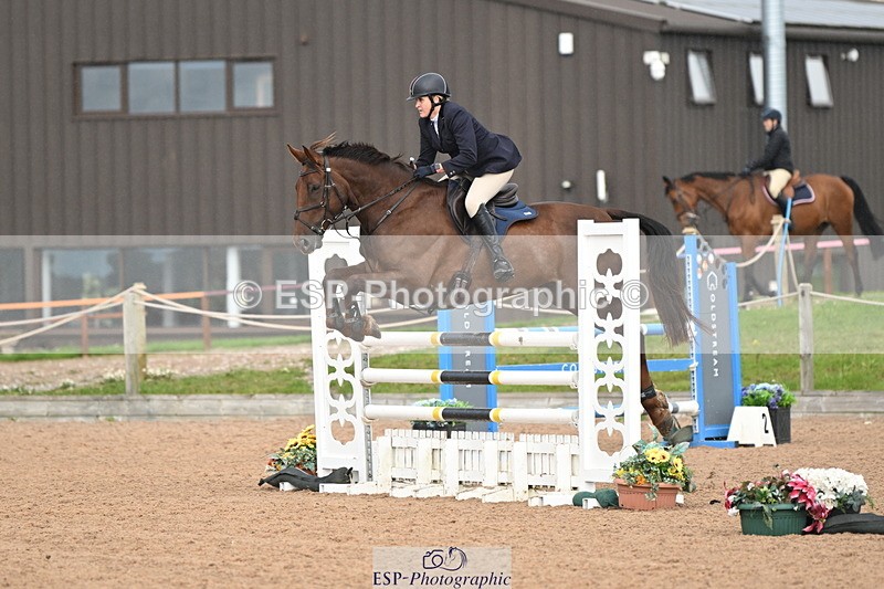 240912A-110859-00499 - Cls 2 Snr Newcomers