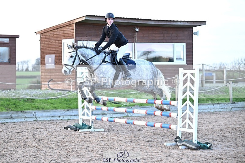 251130-144443-02242 - Cls 27, 28 & 29 1m & 1.10m Club & Schools