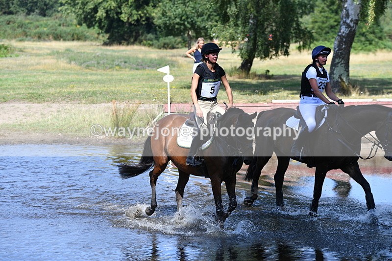 WJ5_2233 - XC Time 10:54 to 11:14