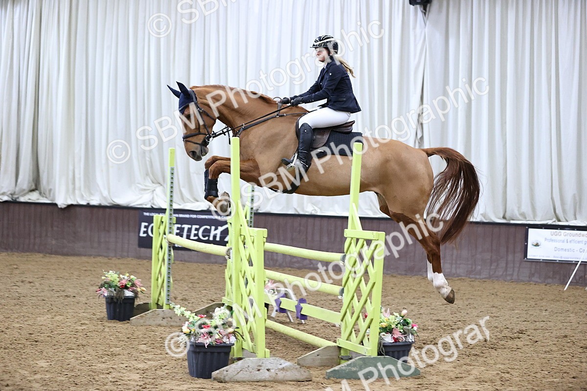 SBM_001668 - Class 4 - Senior Newcomers - 1.10m Open