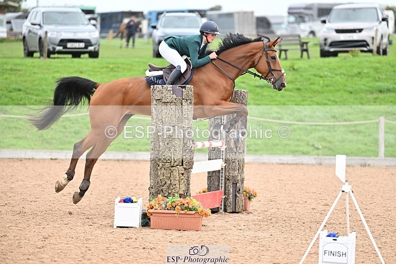 250914-110608-08455 - Cls 27 Snr 1.05m and 1.10m Grand Prix