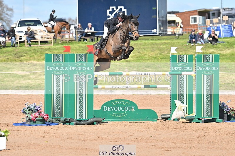 240420A-141652-11680 - Cls 7, 2 Star Medium Tour 1.35m