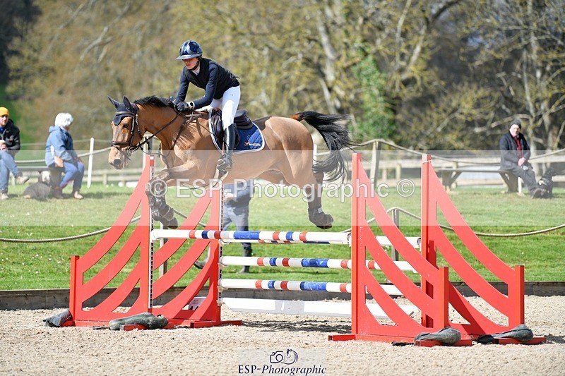 240324-124245-02639 - Cls 9 Snr 1.05m Open