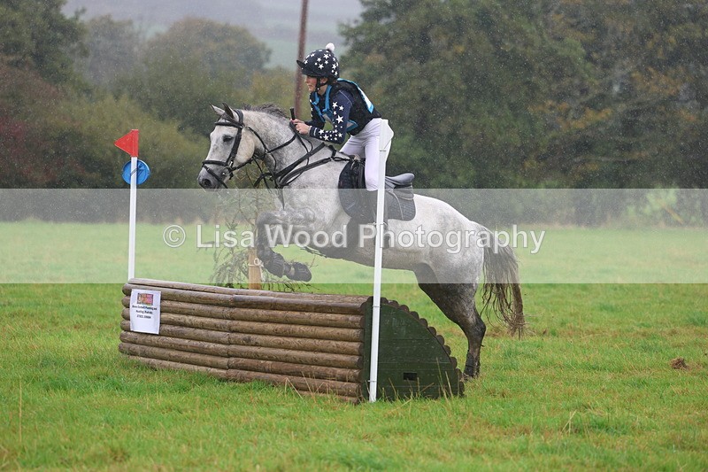 3E7A1088 - Class 2: 70cm: Half Roll Top