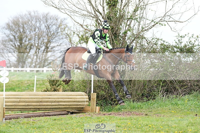 250419-142052-11468 - 754-Caitlyn.Faull-HAY.THERE.MONA