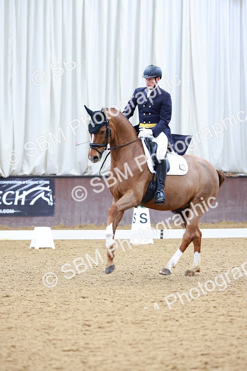 SBM_004347 - Class 17-19- FEI PSG-FEI INT