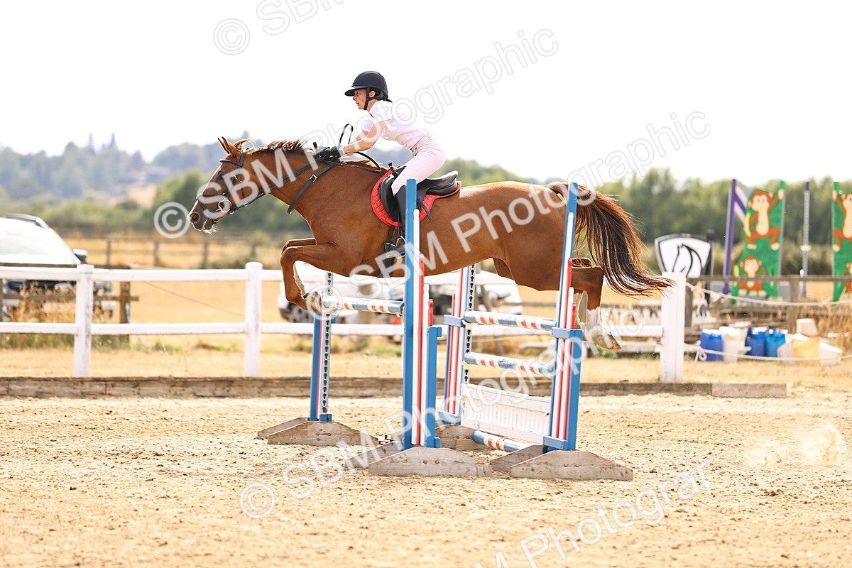 SBM_001636 - Class 6 - Senior Newcomers 1.10m