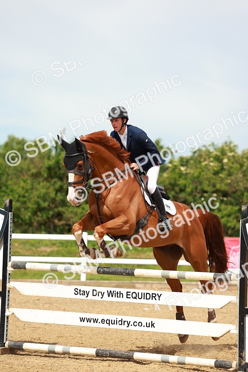 SBM_002413