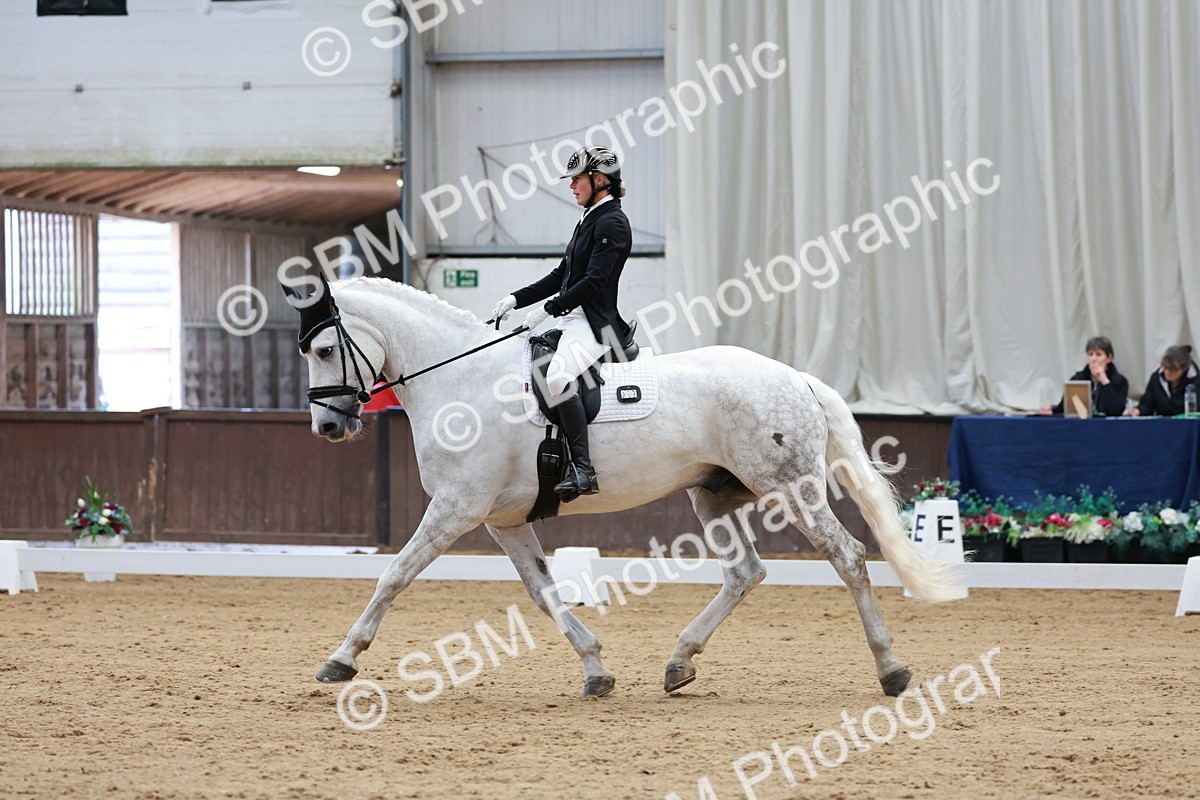 SBM_008304 - Class 6b - Novice 6 - 9.28-10.41