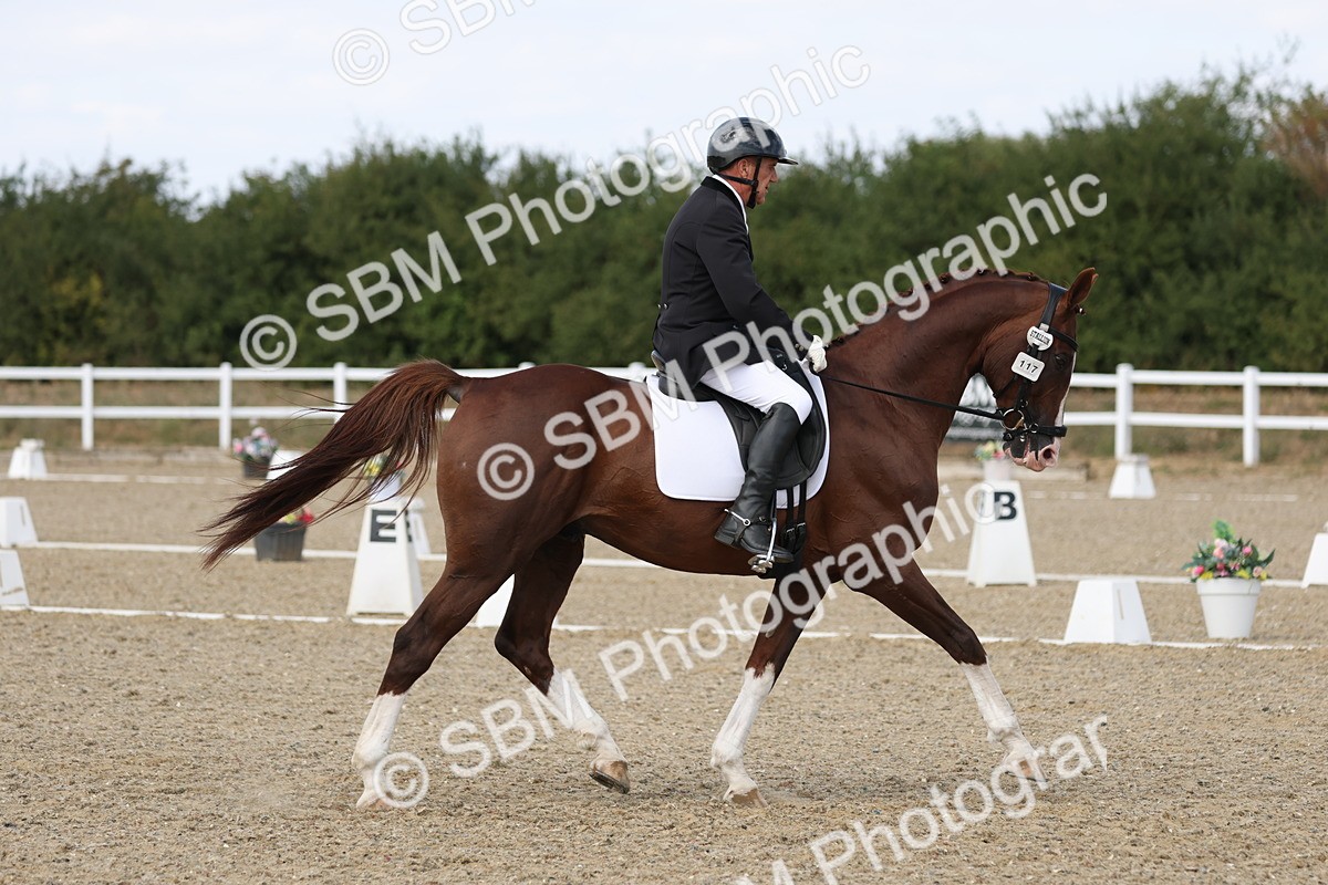 SBM_022088 - Class 22 - M5 Silver13.03.14.07