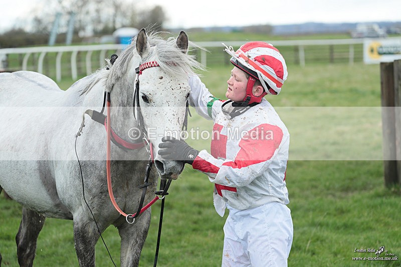 PtP 170324 2004 - Oakley Hunt PtP Brafield-On-The-Green 17/03/24