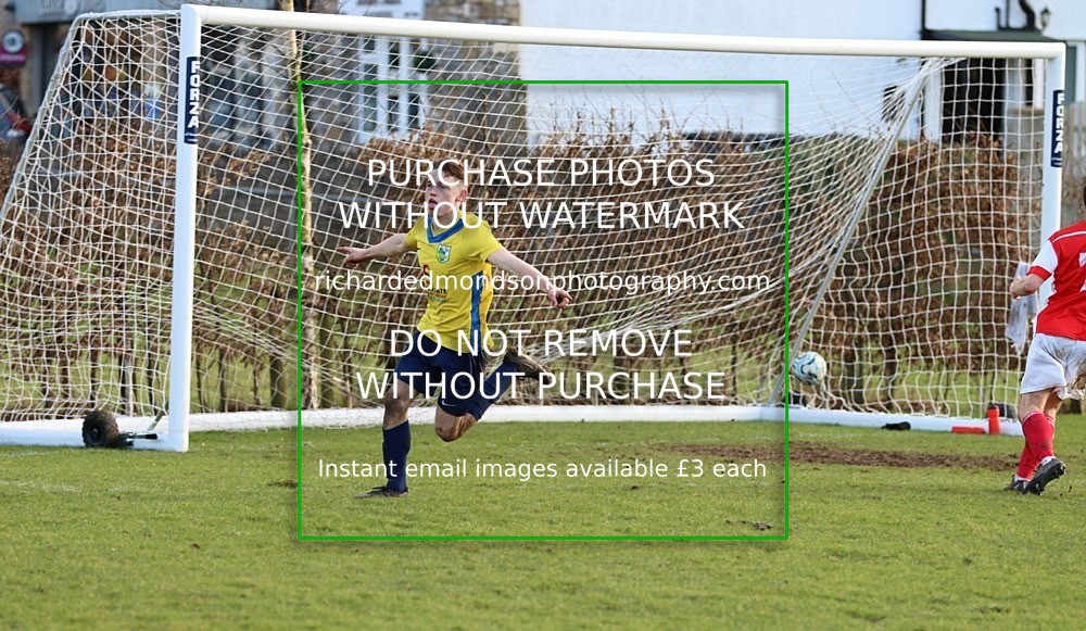 IMG_1236 - Kendal United vs Milnthorpe Corinthians (First half)