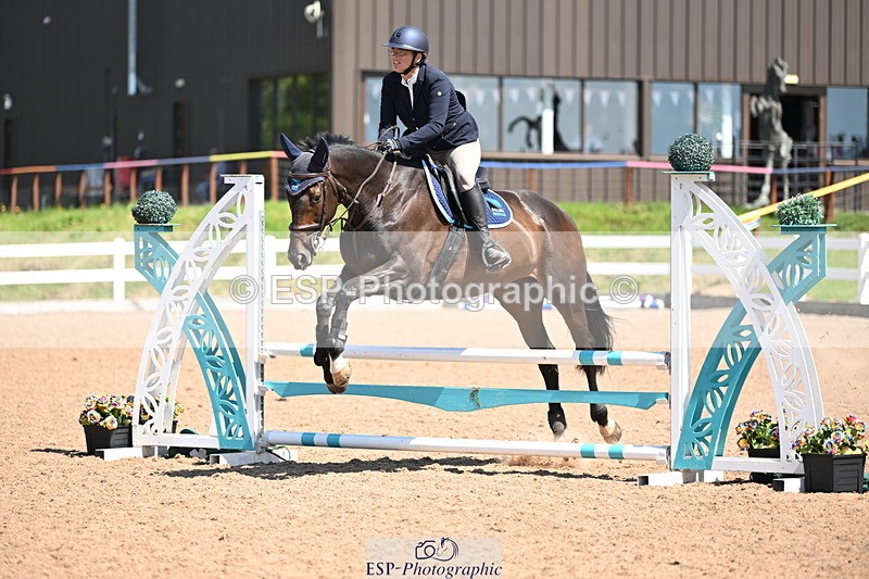 240728A-123023-08533 - Cls 32 85cm Amateur Qualifier