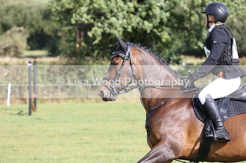 JPP_8273 - Class 1: Trebudannon Open: 70cm Showjumping