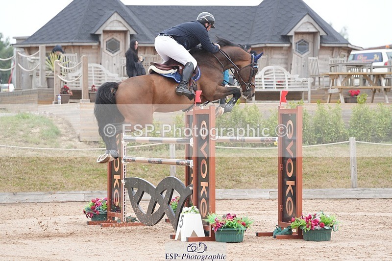 250718-110646-09907 - Cls 2, 3 Star Small Tour Break til End