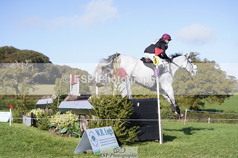 241025-111308-06217 - 014-Lizzie.Luxton-ST.TROPEZ