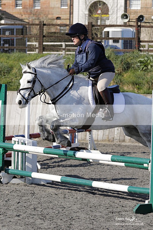 _EST0331 - Bourne Valley Riding Club Winter Showjumping 27/03/22