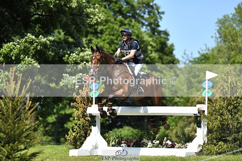 230527-150920-10597 - 365-BWE_NEWTON_DE_JASPER-Adam_Harvey-XC