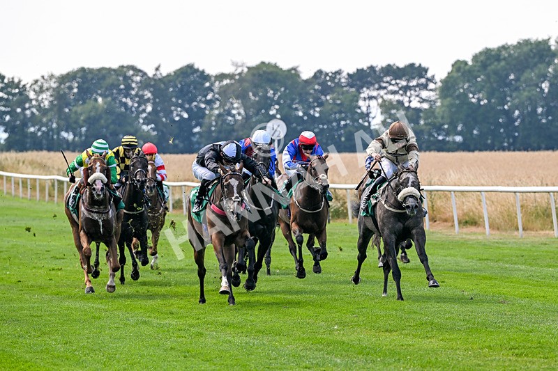 160726-Race 3-Angel Numbers-4439-2 - Race 3 15.03pm Sell Your Business With Anderson Barrowcliff Handicap