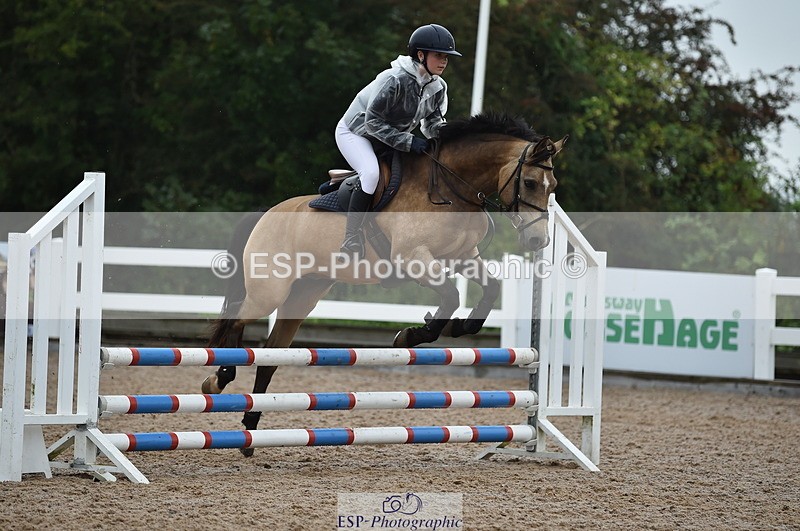 220829A-163636-00276 - 70cm Classes 3a 3b & 4