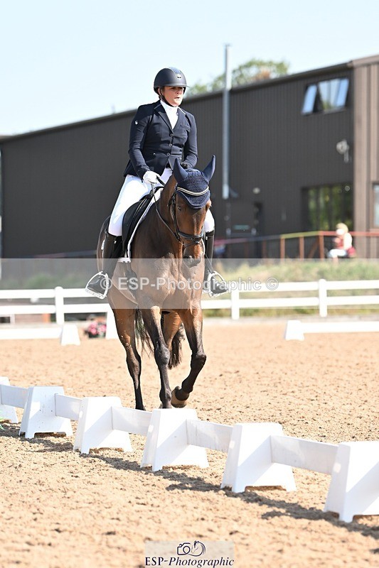 250816-102603-03371 - 064-Kellie.HutchingsTawstock.Finale