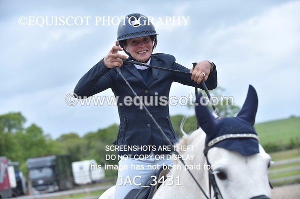 JAC_3431 - CLASS 4 Senior BritiNovice/ 90cm Open
